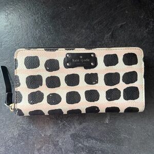 Kate Spade Neda Grove Street zip-around Wallet